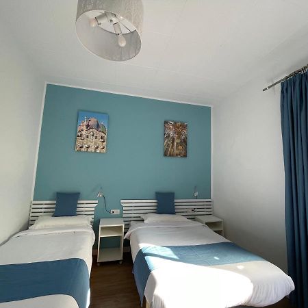 Pension Bertolin Barcelone Extérieur photo