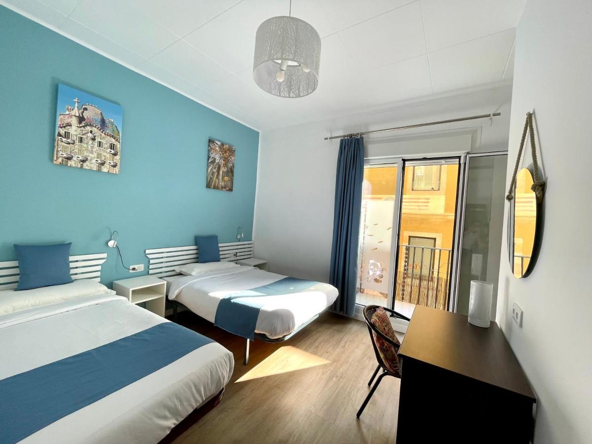 Pension Bertolin Barcelone Extérieur photo