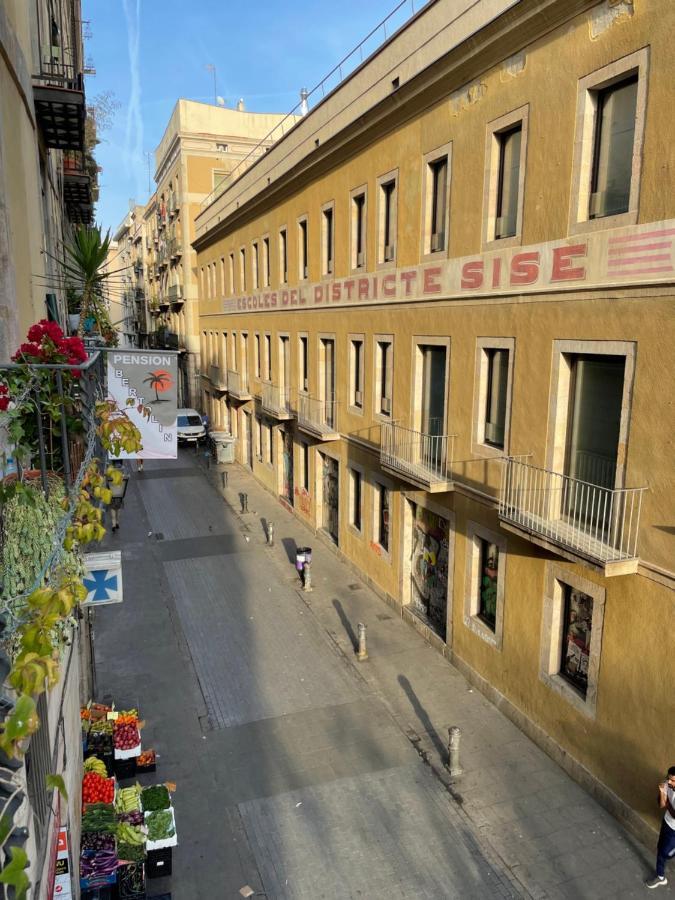 Pension Bertolin Barcelone Extérieur photo